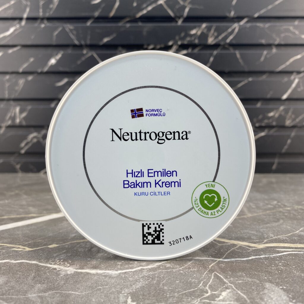 کرم مرطوب کننده نوتروژینا با جذب سریع مناسب پوست خشک 200 میل