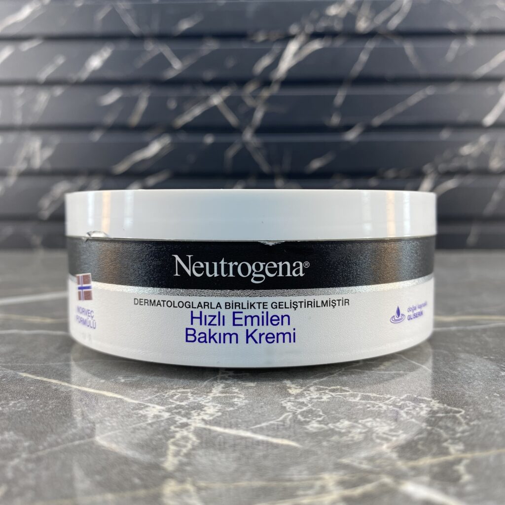 کرم مرطوب کننده نوتروژینا با جذب سریع مناسب پوست خشک 200 میل