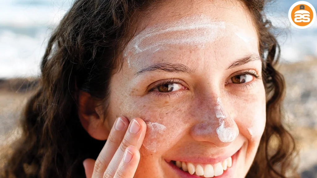 چرا ضد آفتاب برای پوست ضروری است؟